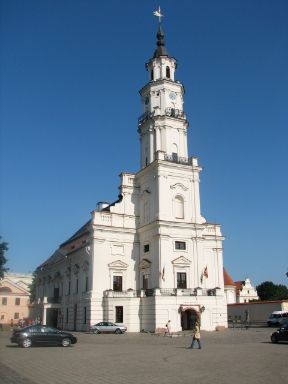 
The Rotuse-The old town hall-Wedding inside-Kaunas-Lithuania-close to the hotel-
market square-newly wed-At night    
          