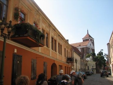 
The Old Town-Kaunas-Lithuania-The group-small houses-picturesque-nice walking-main avenue-
people-At night-the excellent B.O ( Blue Orange ) pub nearby 


    