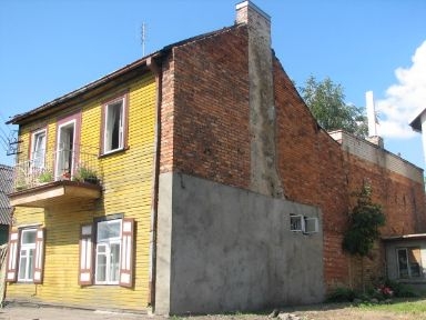 
The Suburb-Slovodka-Jews-outside-centre-Kaunas-Esther-child-large family-Jewish community  
      